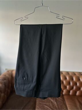 HAGGAR • Tailored Fit Men's Black Dress Pants 36X32